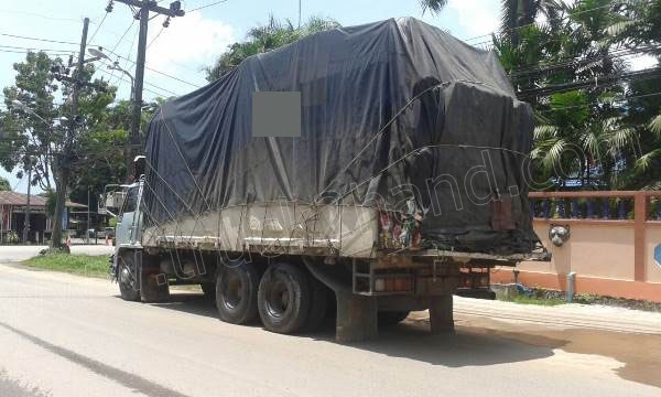 รถบรรทุก 10 ล้อ ISUZU รุ่น ROCKY กระบะรั้วเหล็ก