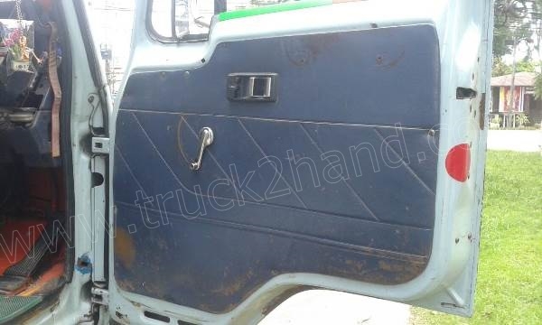 รถบรรทุก 10 ล้อ ISUZU รุ่น ROCKY กระบะรั้วเหล็ก