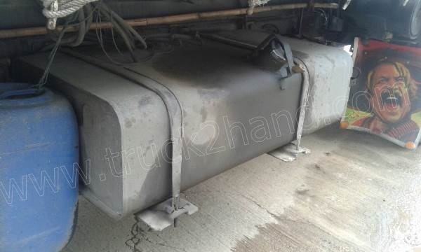 รถบรรทุก 10 ล้อ ISUZU รุ่น ROCKY กระบะรั้วเหล็ก