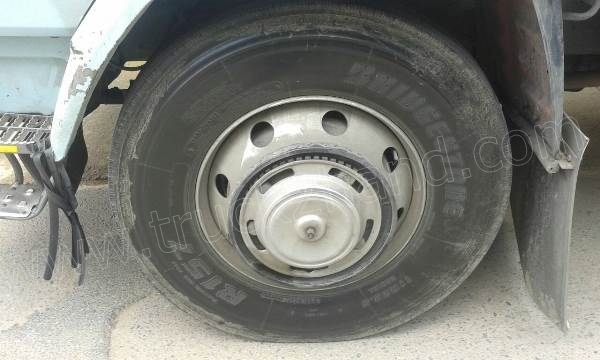 รถบรรทุก 10 ล้อ ISUZU รุ่น ROCKY กระบะรั้วเหล็ก