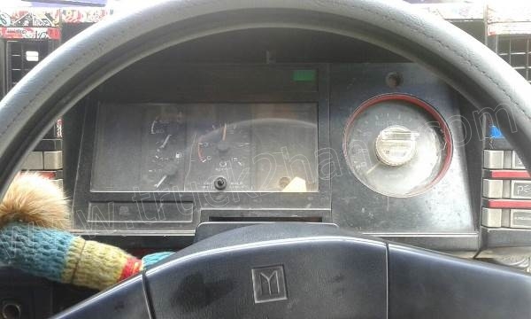 รถบรรทุก 10 ล้อ ISUZU รุ่น ROCKY กระบะรั้วเหล็ก