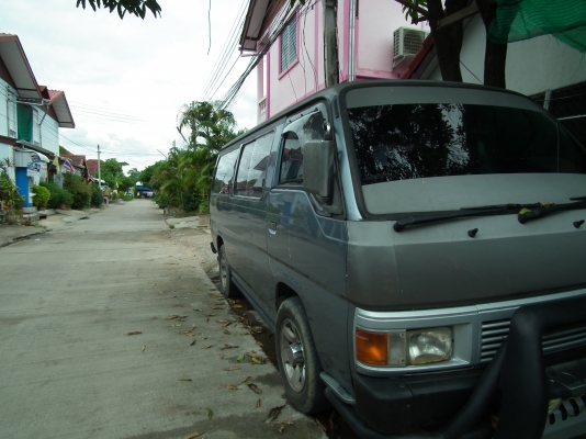 ขายรถตู้