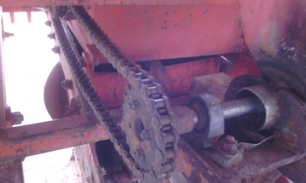 หางปลูกอ้อย ก.แสงยนต์ แบบร่องคู่ ระยะ 40 ซม.