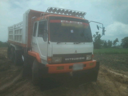 ขายรถบรรทุกสิบล้อดัมพ์ Mitsubishi turbo ซีเรียล 5,4xx กระบะโคราช