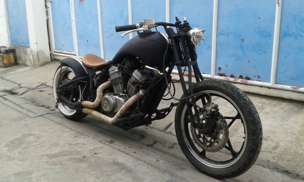 งานสร้างแนว old school 400cc. หน้าสปริงเกอร์ เฟรมใหม่