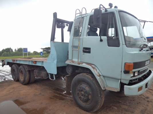 ขายถูกๆ635000บาทรถ10ล้อร็อก2เพลาเครื่องนิสสัน240ทิฟฟี่ เพาเวอร์ เทเลอร์เข็น200-320 ได้สบาย เอกสารพร้อม