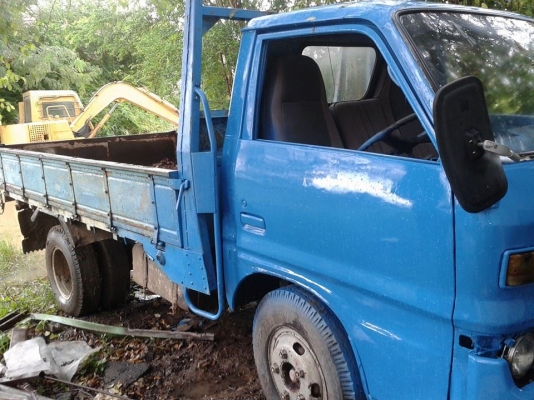 ขายรถ6ล้อรุ่นTL74แรงช่วงสั้น ลดราคาเหลือ95000บ.ด่วนๆๆๆ ขายรถ6ล้อรุ่นTL74แรงช่วงสั้น ลดราคาเหลือ95000บ.ด่วนๆๆๆ