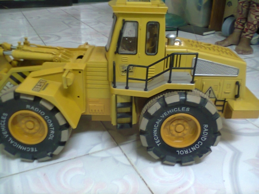 รถเด็กแบ็ลคโฮ คันใหญ่