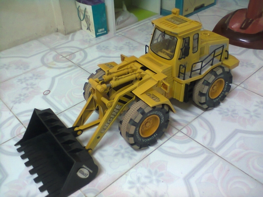 รถเด็กแบ็ลคโฮ คันใหญ่