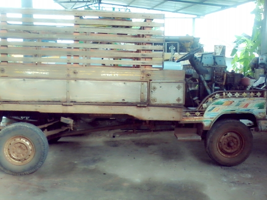 รถอีแต๋น