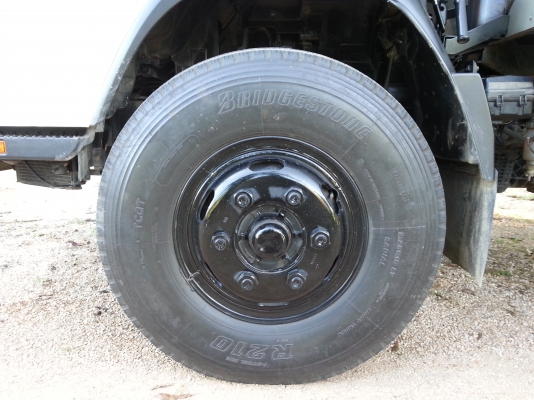 ขายด่วน 6 ล้อตู้แห้ง ยาว 5.5 เมตร อีซูซุ NQR 175 แรงม้า ปี 53 ยูโร 3