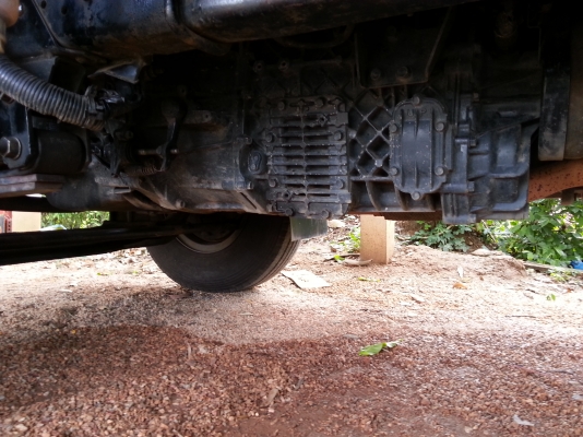 ขายด่วน 6 ล้อตู้แห้ง ยาว 5.5 เมตร อีซูซุ NQR 175 แรงม้า ปี 53 ยูโร 3