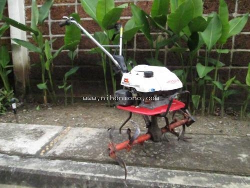 เครื่องพรวนดิน !!!  HONDA      F210  รหัสสินค้า : 14001944   หรือเพิ่มเติมไดที่ www.nihonmono.com