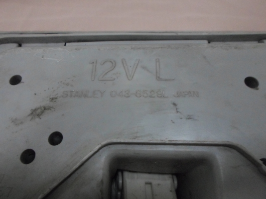 ขายไฟท้ายด้านซ้าย  E33 GALANT