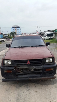 ขายถูก รถพร้อมใช้งานมิตซูบิชิ สตาด้า L200 4ประตู