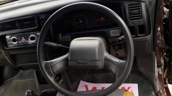 ขายถูก รถพร้อมใช้งานมิตซูบิชิ สตาด้า L200 4ประตู