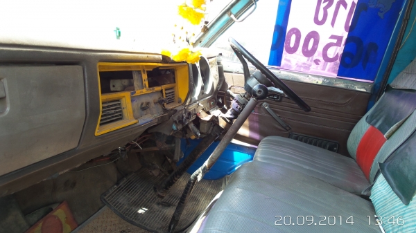 ขายรถหกล้อสองแถว เครื่อง 100 แรง ขายตามสภาพ