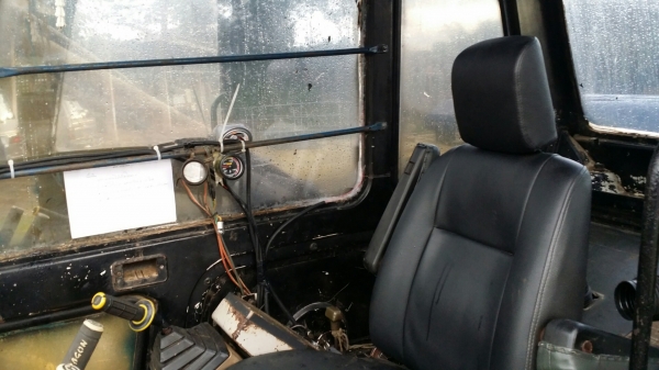 ขายแบคโฮ Kobelco SK200 Mark 3 รถพร้อมใช้งาน แอร์เย็น ปั้มดี โซ่ยังเหลือเยอะ ใบแทร็คครบ ช่วงล่างดี