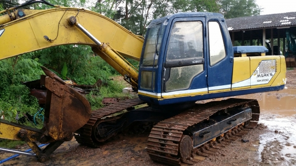 ขายแบคโฮ Kobelco SK200 Mark 3 รถพร้อมใช้งาน แอร์เย็น ปั้มดี โซ่ยังเหลือเยอะ ใบแทร็คครบ ช่วงล่างดี