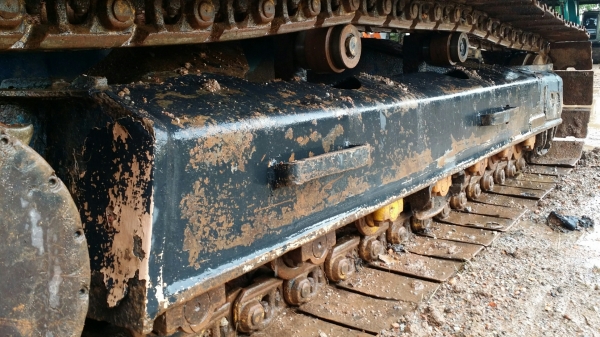 ขายแบคโฮ Kobelco SK200 Mark 3 รถพร้อมใช้งาน แอร์เย็น ปั้มดี โซ่ยังเหลือเยอะ ใบแทร็คครบ ช่วงล่างดี