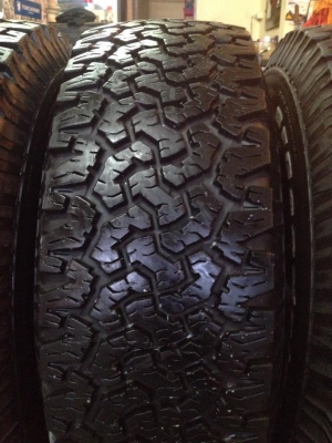 ขายยาง BF GOODRICH ALLTERRAIN 265-75-16 ปี11 ดอกหนาๆสวยๆ พร้อมล้อ ครับ ขายยาง BF GOODRICH ALLTERRAIN 265-75-16 ปี11 ดอกหนาๆสวยๆ พร้อมล้อ ครับ