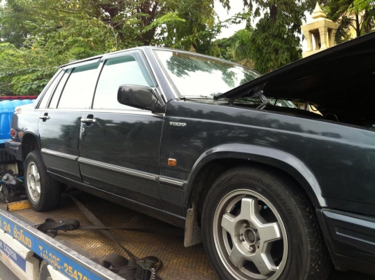 ขาย VOLVO 740 GLE ราคา 15,000 เอาไว้ไปทำอะไหล่ครับ เหลือแต่บอดี้ภายนอกและภายในครับ ไม่มีเครื่อง ไม่มีแก็ส