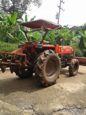 รถคูโบต้าL4508พร้อมใบมีดพร้อมโรตารีพร้อมผาน