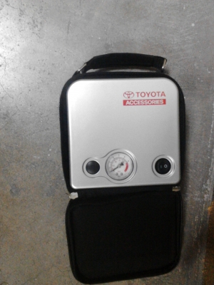 ปั้มลมติดรถพร้อมส่ง ไม่เคยใช้งาน