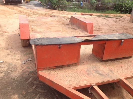 ขายรถเกี่ยวข้าวพร้อมรถไถ่แถมรถพ่วงพร้อม