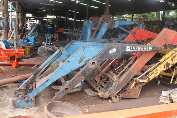 ต้องขายเหมาชุดตัก เก่านอก