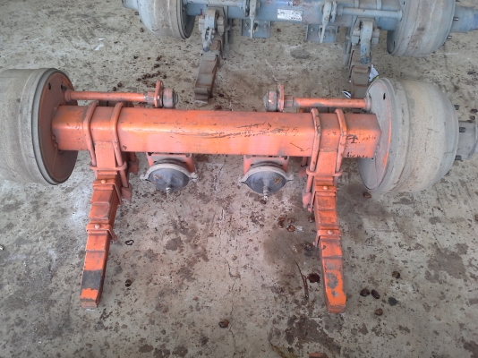 เพลา york พร้อมเเหนบ 3 นิ้ว