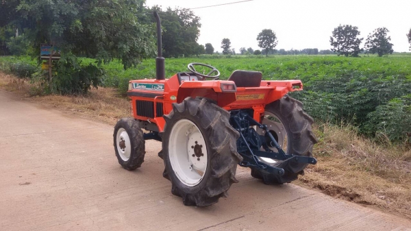 ขายครับ KUBOTA L1-24 เครื่องดี เกียร์ดี ครับ สภาพพร้อมใช้งาน ครับ