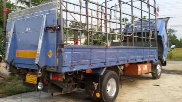 ISUZU-NPR.70L.เครื่อง130โบว์.เพาว์เวอร์.แอร์.บะคาร์โก้5เมตร.มีลิฟหลัง.ครัชซีสวยสภาพพร้อมใช้490.000.บ ISUZU-NPR.70L.เครื่อง130โบว์.เพาว์เวอร์.แอร์.บะคาร์โก้5เมตร.มีลิฟหลัง.ครัชซีสวยสภาพพร้อมใช้490.000.บ