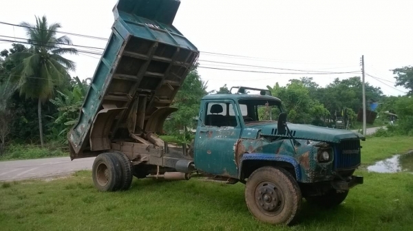 ขายตามสภาพ 6 ล้อดั้มหัวยาว NISSAN เครื่อง 160 แรงม้า คัสซีสวยตลอดเส้น เฟืองท้าย FUSO พาวเวอร์ ทะเบียนพร้อมโอนครับ ราคาต่อรองได้