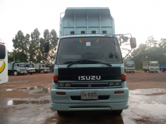 Rocky 195 แรง สองเพลา ดั๊มสามมิตร คัชซีหัวยาว สภาพสวย Rocky 195 แรง สองเพลา ดั๊มสามมิตร คัชซีหัวยาว สภาพสวย