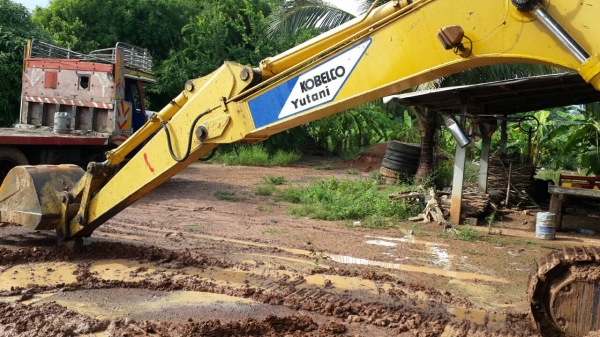 ขายรถขุด แม็กโค โกเบลโก้100 MARK3/// เครื่องดีโซ่เต็ม ช่วงล่างดี ไฟฟ้าเต็ม โซ่ใหม่ เอวแน่น เอกสารอินซ์วอย สภาพพร้อมลุยงาน