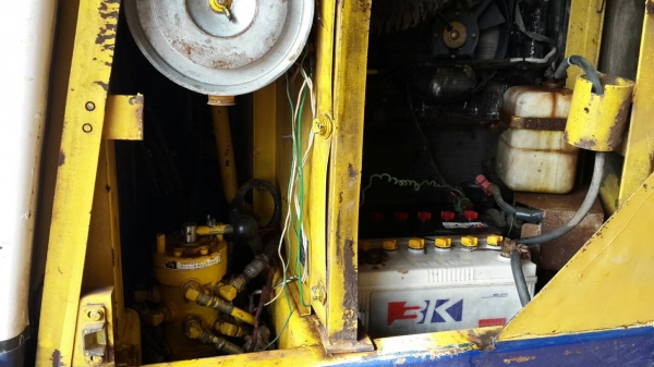 ขายรถขุด แม็กโค โกเบลโก้100 MARK3/// เครื่องดีโซ่เต็ม ช่วงล่างดี ไฟฟ้าเต็ม โซ่ใหม่ เอวแน่น เอกสารอินซ์วอย สภาพพร้อมลุยงาน