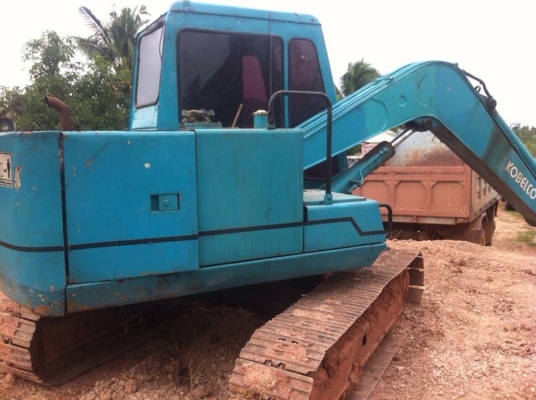 ***ขายแล้วครับขอบคุณ Truck2hand ขายแบคโฮ KOBELCO MARK2 SK03(เทียบเท่าPC60) เครื่องเดิมปั้มเดิม เครื่องISUZU 4JB1-88HP 4สูบ เครื่องแน่น แห้ง แรง ไม่เยิ้ม ปั้มดีแรง ทำงานดี เร็วดี บูมอาร์สวยไม่ปะไม่ร้าว บุ้งกี๋ดีไม่ผุ เอวดีแน่นดี ช่วงล่าง70\% เฟรมหนาไม่ผุ แท