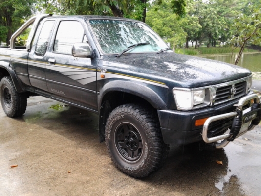 ขายTOYOTA SR5 LN111 ตัวประกอบนอก ขายTOYOTA SR5 LN111 ตัวประกอบนอก