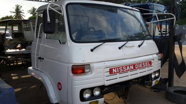 ัหัวเก๋งนิสสันUD