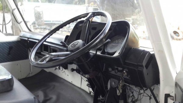 ัหัวเก๋งนิสสันUD