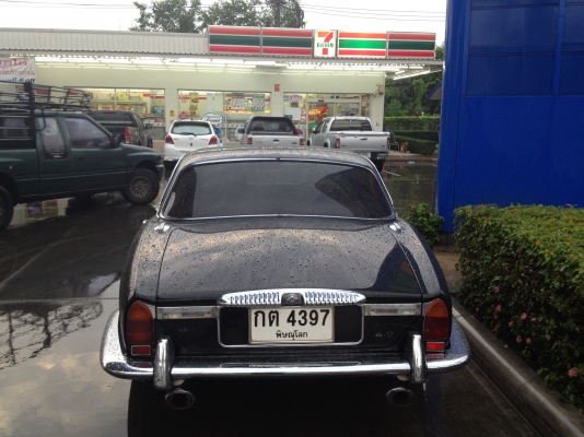 ขายเดมเลอร์ ปี 88 เครื่อง 2 J โบ เกียร์ออโต้ ขาย 520,000 บาท ติดต่อ คุณเอ๋ 092-6356419 ขายเดมเลอร์ ปี 88 เครื่อง 2 J โบ เกียร์ออโต้ ขาย 520,000 บาท ติดต่อ คุณเอ๋ 092-6356419