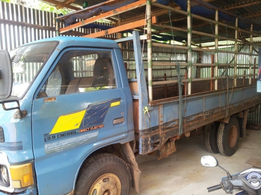 ขาย 6 ล้อ KS110 ยางใหม่ 6 เส้น