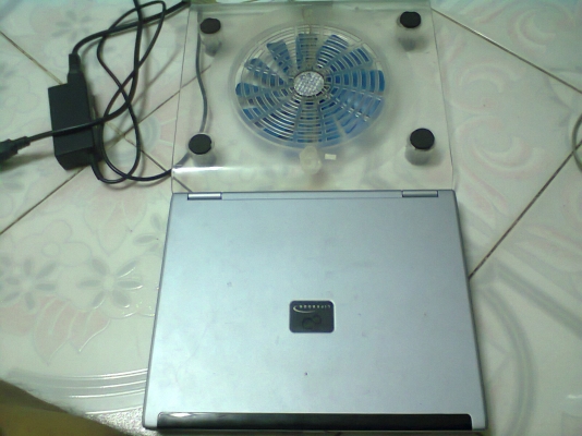 โน็ตบุ๊คFUJITSU พร้อมพัดลมระบายความร้อน