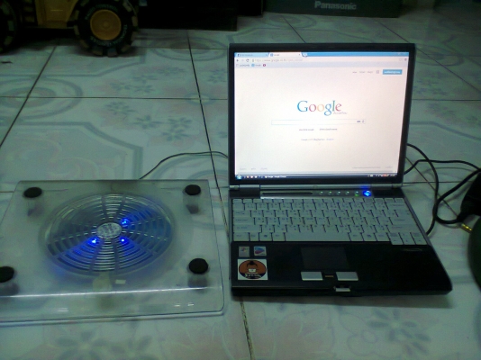 โน็ตบุ๊คFUJITSU พร้อมพัดลมระบายความร้อน