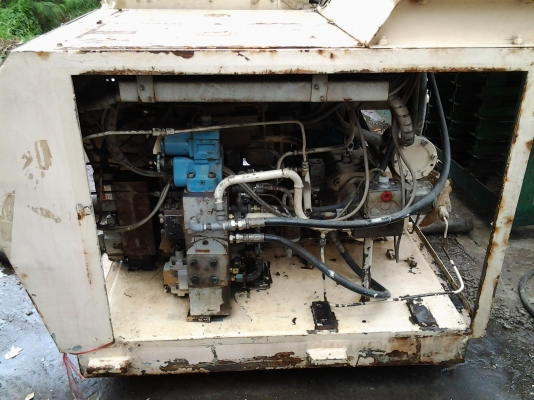 ขายเครื่องอัดยางKOTAKI เจแปน 200ตัน ลึก27นิ้ว หน้ากว้าง28.5นิ้ว 5กระบอก อัดเหล็กหนาแข็งแรงมาก ขาย 120000 บาท