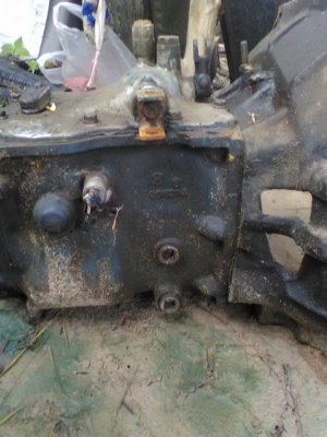 ยากขายจริงๆ ขายเกียร์นิสสันคาร์บอน่ขาย 2000 สภาพใช้งานได้ปกติดีถอดลงจากรถ ยากขายจริงๆ ขายเกียร์นิสสันคาร์บอน่ขาย 2000 สภาพใช้งานได้ปกติดีถอดลงจากรถ