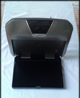 จอเพดาน Alpine ขนาด 10.2 นิ้ว มือสองญี่ปุ่น