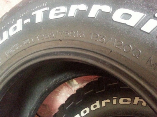 ยาง BF MUD 265 x 75 x 16 ยาง BF MUD 265 x 75 x 16