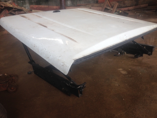 ขายฝาปิดแครี่บอยเปิด-ปิดด้วยระบบไฟฟ้าขึ้นลงใส่รถกระบะมาสด้าBT50กับฟอร์ด4ประตู ราคา10,000บาท โทร.081-0367316